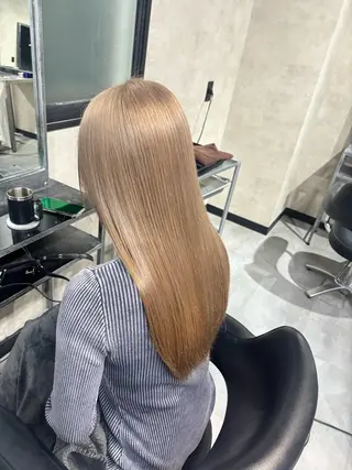 ロング KISS SWAN所属・KISSSWAN Remiのヘアスタイル