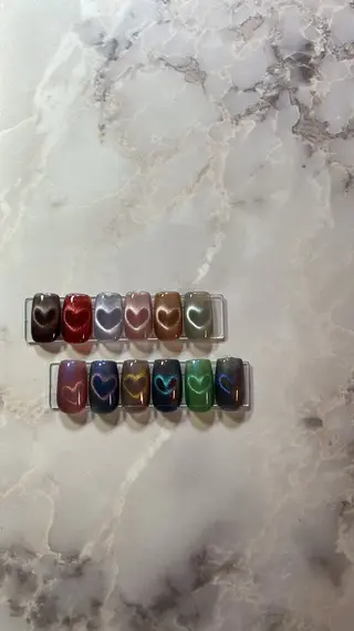 ネイル Ami 🦥のネイルデザイン