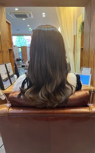 ロング 星野 美紅のヘアスタイル