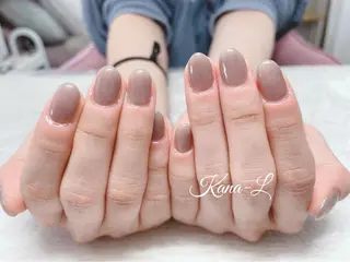 カラー ネイル 芦辺 香奈のネイルデザイン