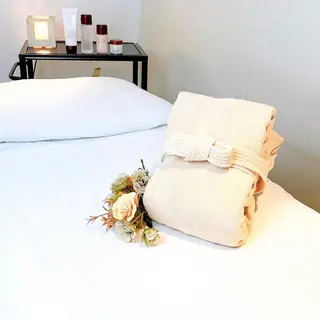 セミロング カラー パーマ ヘアアレンジ メンズ キッズ ネイル マツエク・マツパ アイブロウ 触れたくなる モテ肌へ...❤︎のエステ・リラクイメージ