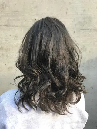 ミディアム カラー 店長担当🌟 矢吹ガブリエル🌟のヘアスタイル