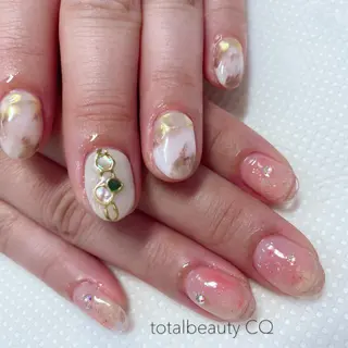 ネイル トータルビューティー CQのネイルデザイン