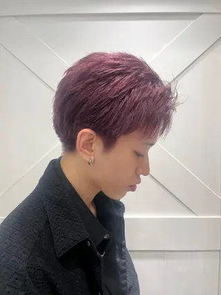 ショート カラー ハイトーンカラー シールエクステのヘアスタイル