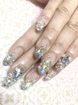 ネイル Piacere所属・Piacere 絵美のネイルデザイン