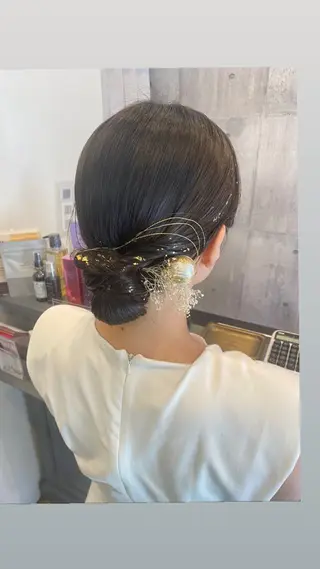 セミロング ヘアアレンジ 新谷 桃子のヘアスタイル
