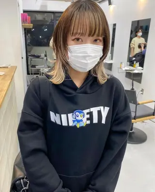 ミディアム カラー スパイキーショート パーマ　具志堅　太志のヘアスタイル