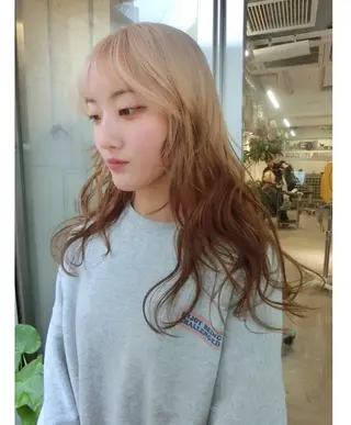 セミロング カラー ハッシュカット/ MAYAのヘアスタイル