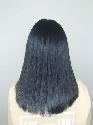 ロング 赤み消しカラー /透明感カラー 上長のヘアスタイル