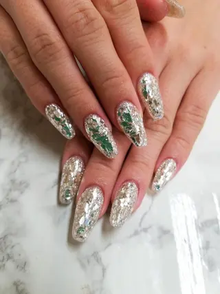 ネイル 河野ちえ (雑誌掲載サロン)のネイルデザイン