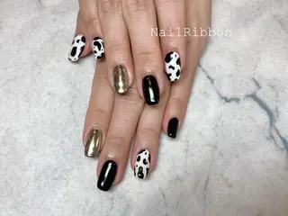 ネイル ネイルリボン 伊藤のネイルデザイン
