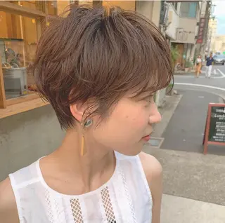 ショート 堀井 菜月のヘアスタイル