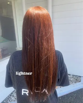 ロング カラー LiTA 友田未来のヘアスタイル