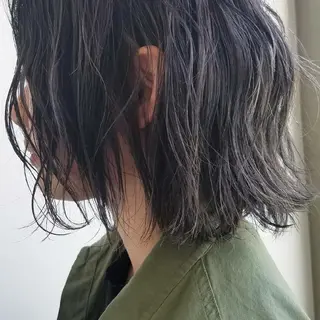 カラー ミディアム iplus✴ まつげ、眉毛、耳つぼのマツエク・マツパデザイン