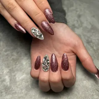 ネイル Bright 船山来のネイルデザイン