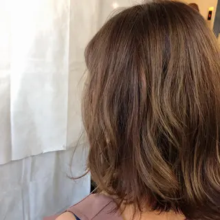 ミディアム カラー SALOWIN梅田茶屋町Suite店所属・韓国美容室出身 🌹Sana/梅田のヘアスタイル