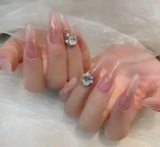 ネイル yuri nail salon所属・Yuri ユリのネイルデザイン