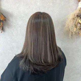 セミロング カラー 松本 心雪🌱‬のヘアスタイル