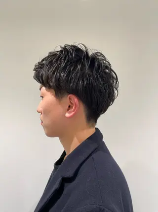 ショート フェザーパーマ職人 🪶ryosukeのヘアスタイル