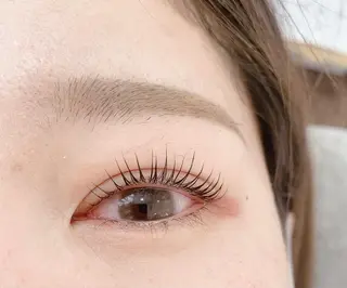 マツエク・マツパ Lua eye beauty和泉府中店所属・金井 まどかのマツエク・マツパデザイン