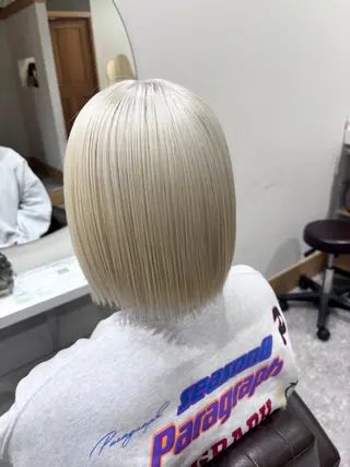 セミロング カラー ブリーチ予約率90% 以上✨森山陽向のヘアスタイル