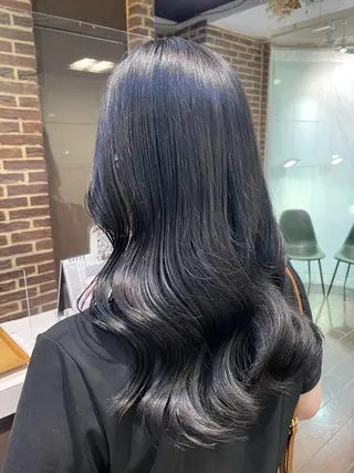 ロング カラー 個性派ネイル 🌼 ハルカ ♡の眉毛・アイブロウイメージ