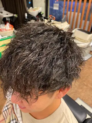 セミロング パーマ dunhill 斉藤 大樹/メンズカットのヘアスタイル