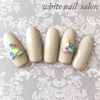 ネイル white nail salonのネイルデザイン