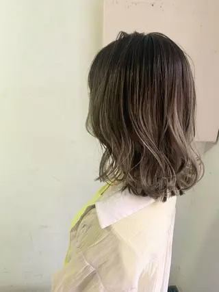セミロング カラー 🦕ウルフカット 🦕ａｋｉｈｏのヘアスタイル