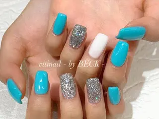 ネイル vitinail所属・vitinail／ 𝘠𝘶𝘬𝘪.のネイルデザイン