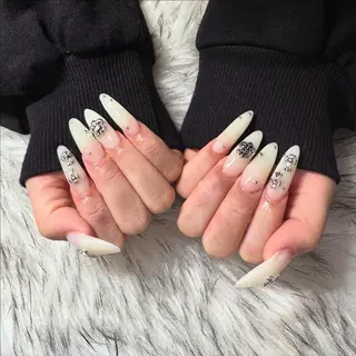 ロング mao .のネイルデザイン