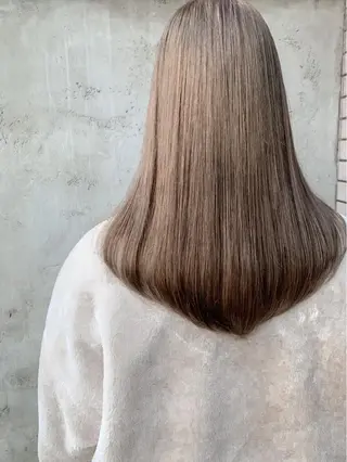 セミロング カラー ヘアアレンジ yuka .のヘアスタイル