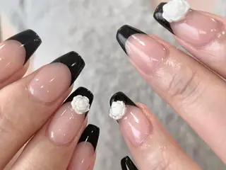 ネイル 🤎mini 🤍可愛らしいネイルのネイルデザイン