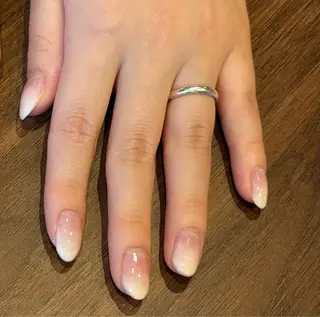 ネイル honeybee所属・やまさき こなつのネイルデザイン