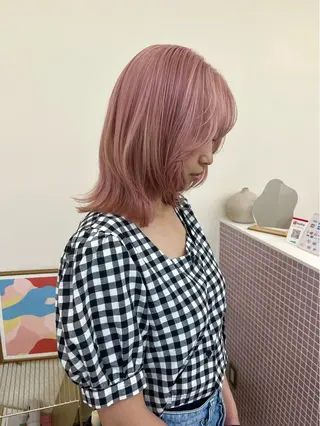 カラー yuka/ロング/ レイヤーカットモデルのヘアスタイル