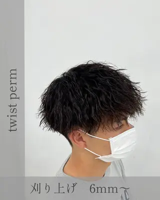 ショート パーマ 豊崎 佑輔のヘアスタイル