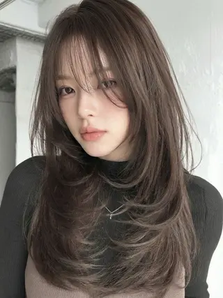 ロング ☁️透明感カラー× レイヤー ☁️ノアのヘアスタイル