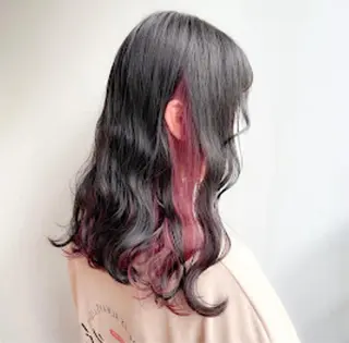 ロング 韓国ヘア/ブリーチ無 しWカラー/オリーブのヘアスタイル