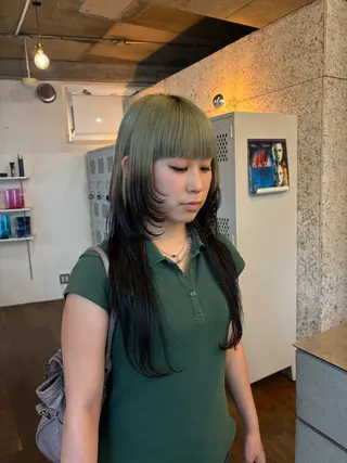 ロング カラー fifth 庄子愛彩のヘアスタイル