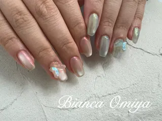 ネイル 岩松 沙耶のネイルデザイン