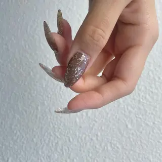 ネイル Ray. ／綺麗目ニュアンスのネイルデザイン