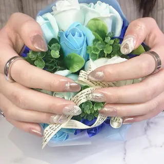 ネイル 奥園 良恵のネイルデザイン