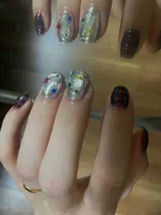 ネイル 爪塗屋 さんのネイルデザイン
