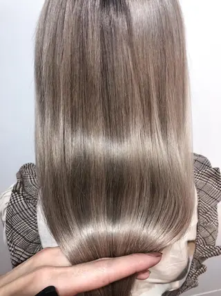 ロング みつゆ 表参道/原宿のヘアスタイル