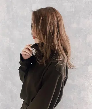 セミロング ✨赤味消しカラー✨ 韓国ヘア/古川恭平のヘアスタイル