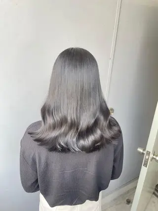 ミディアム カラー ベージュカラー💖 やすひろのヘアスタイル