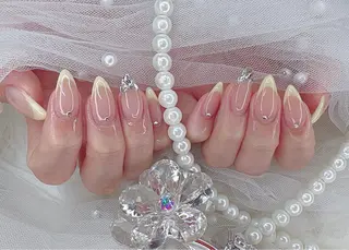 ネイル R nailsalon所属・ナ ナのネイルデザイン