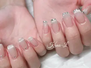 カラー ネイル 芦辺 香奈のネイルデザイン