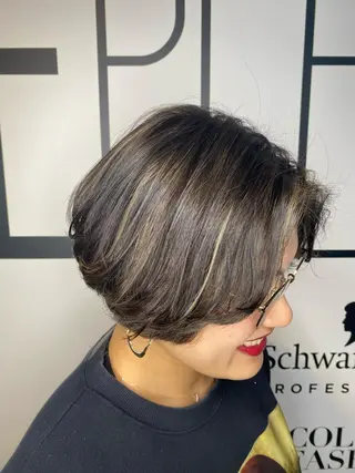 ショート 宮下 愛璃紗のヘアスタイル