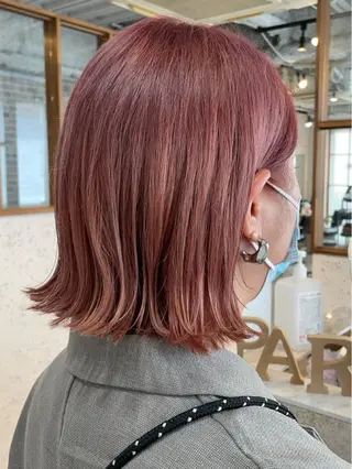 ミディアム 中山 凪沙のヘアスタイル